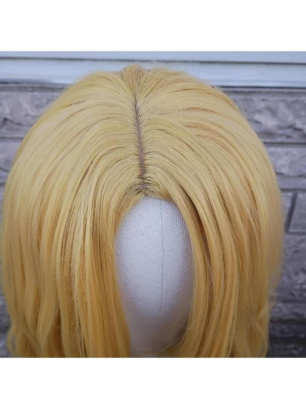 2/$20 Long Blonde Yellow Synthetic Wig 33 Inch - Picture 7 of 9